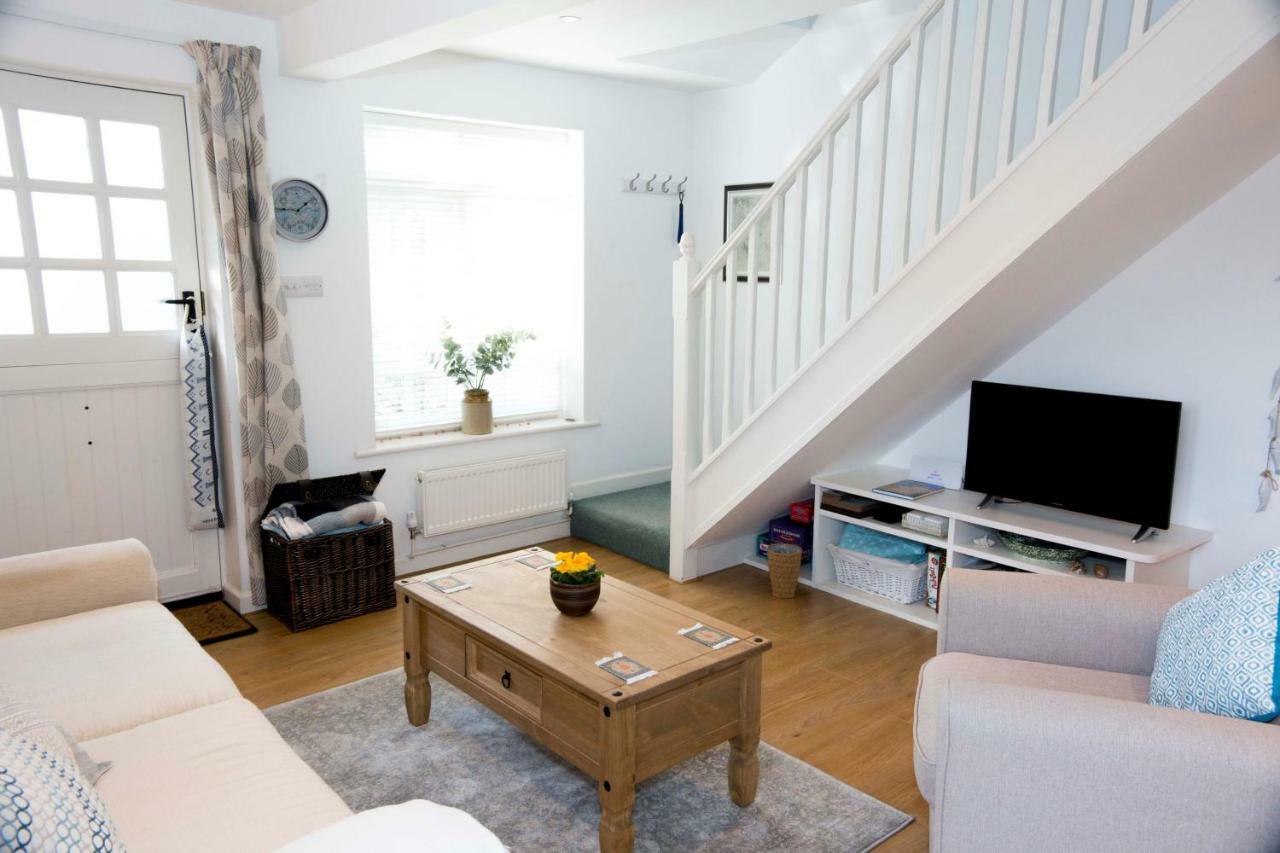 Pixie Cottage Истбурн Экстерьер фото